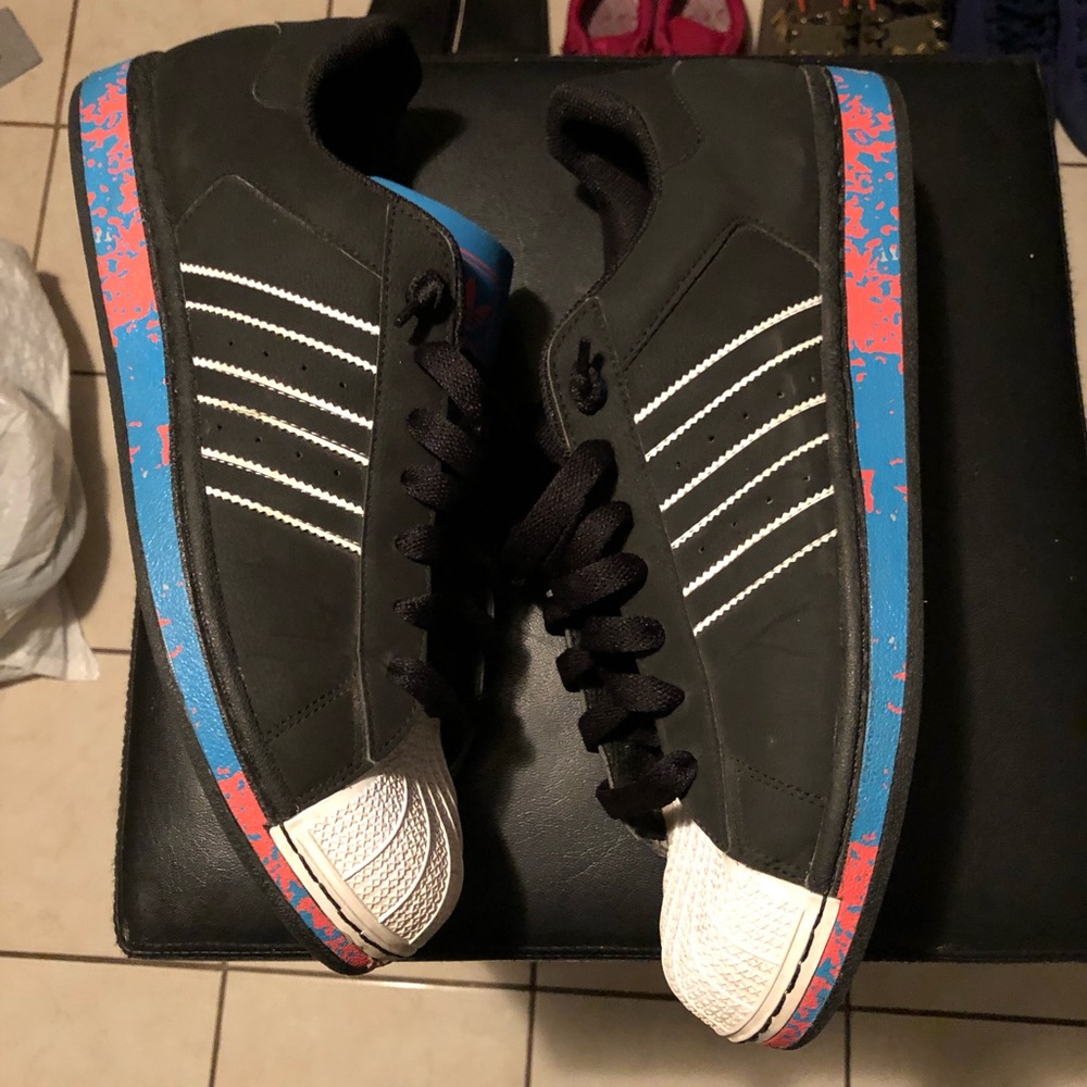 Adidas Samoa’s